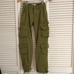 Olive Green Cargo Pants SZ 0/25